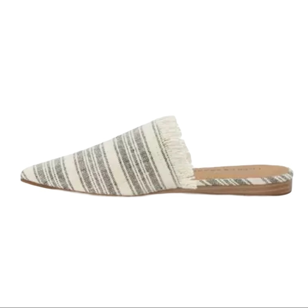 𝅺LUCKY Brand Bapsee Mule Size